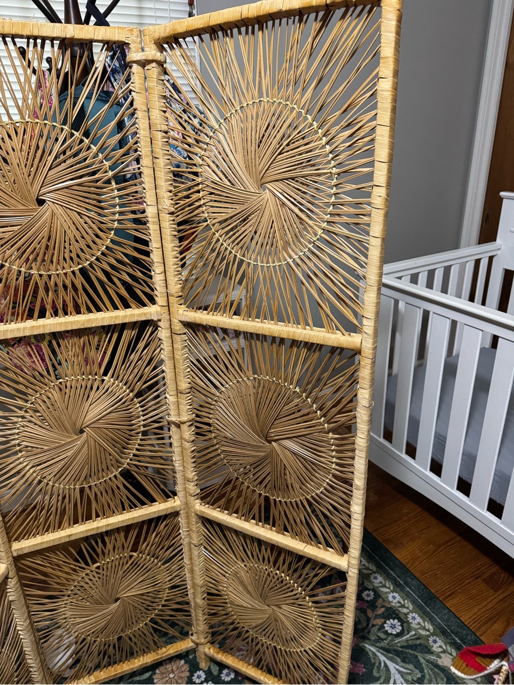 Vintage 1970s Boho Chic MCM Rattan Wicker Sunburst 3 Panel Room Divider - Picture 3 of 10
